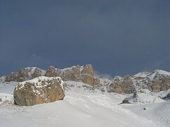 L'Ossario del Pordoi ed il Sella.