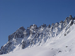 Montagne innevate nel comprensorio sciistico di Arabba - Marmolada.