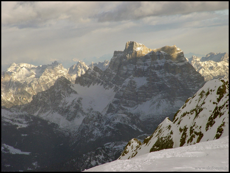 pelmo-dalla-marmolada.jpg