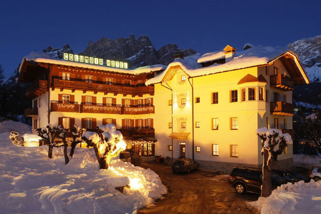 foto invernale hotel columbia cortina