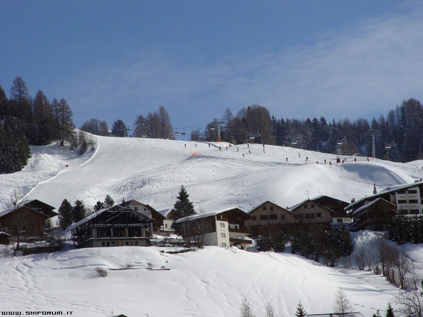 104-localita-dolomiti-sciare.jpg