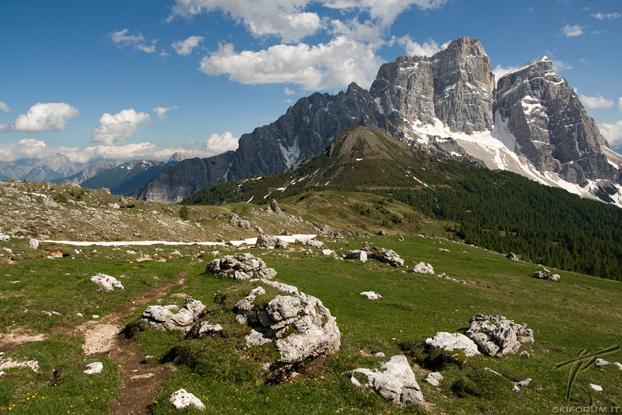 1146-single-track-col-dela-puina.jpg