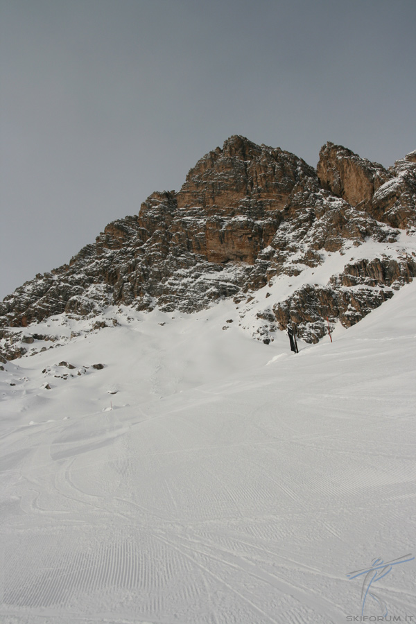 1577-piste-sulle-tofane.jpg