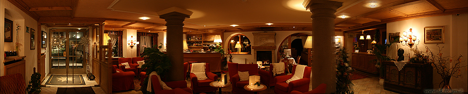hall maciaconi