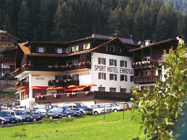 foto hotel enrosadira