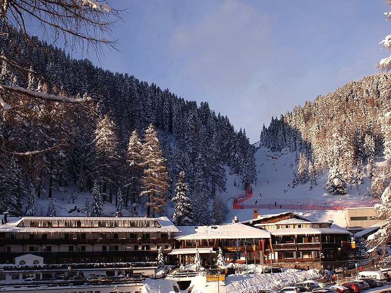 foto sport hotel di Pampeago