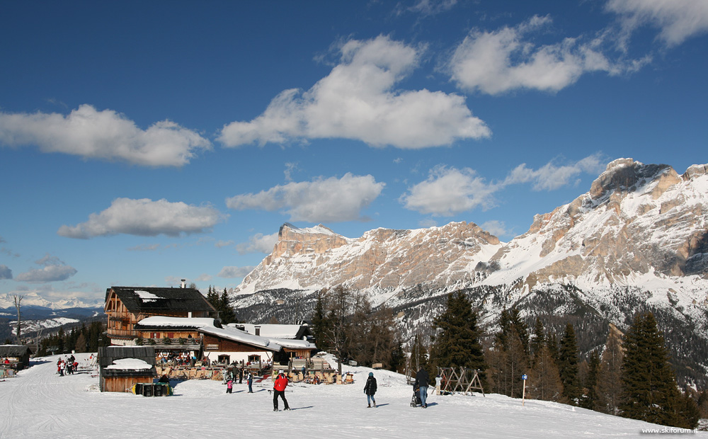 2432-rifugi-alta-badia.jpg