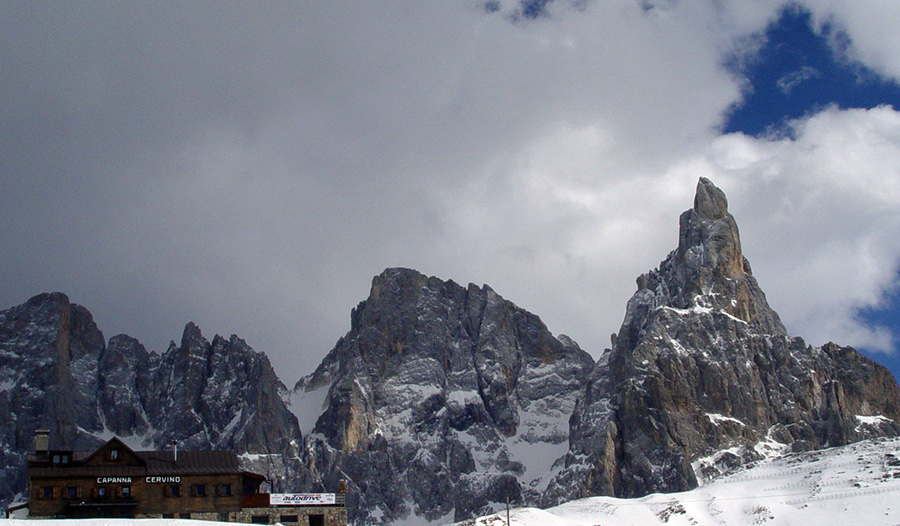 foto capanna Cervino al Rolle