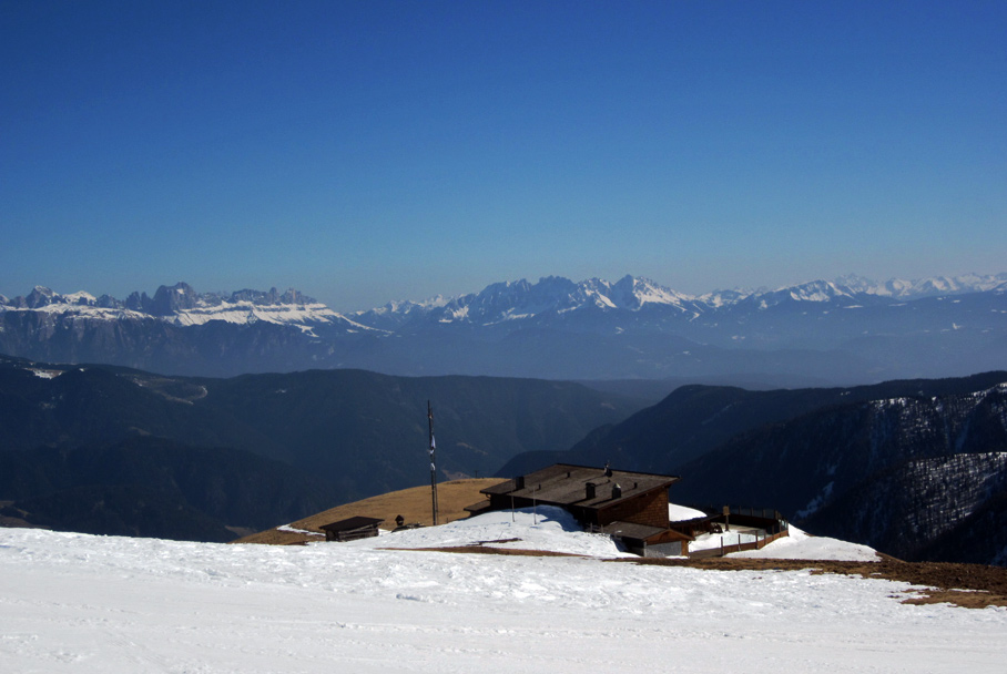 3833-rifugio-mittager-foto.jpg