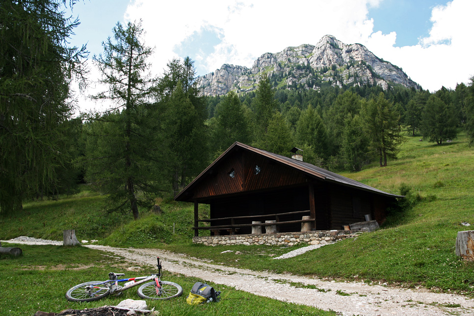 4083-baita-cadore.jpg