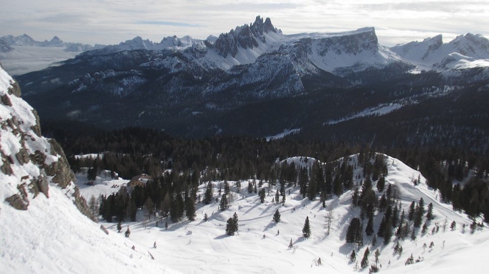 4764-rifugiodibona-pano.jpg