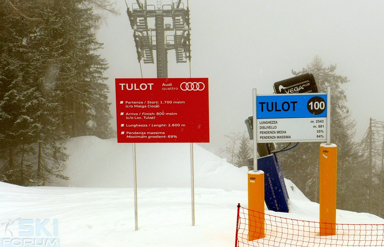 5549-cartelloni-partenza-tulot-audi-quattro.jpg