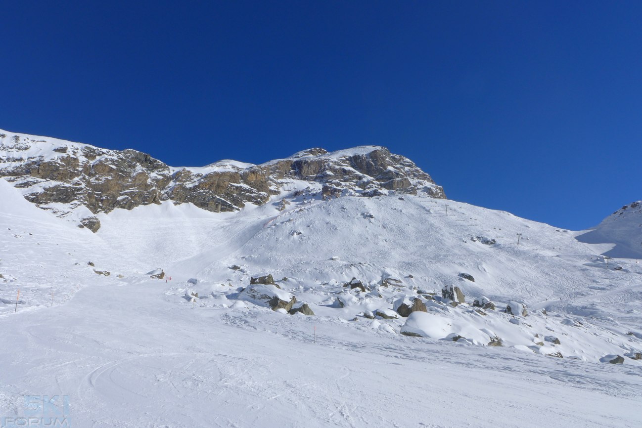 6568-piste-pancheron-cervinia.jpg