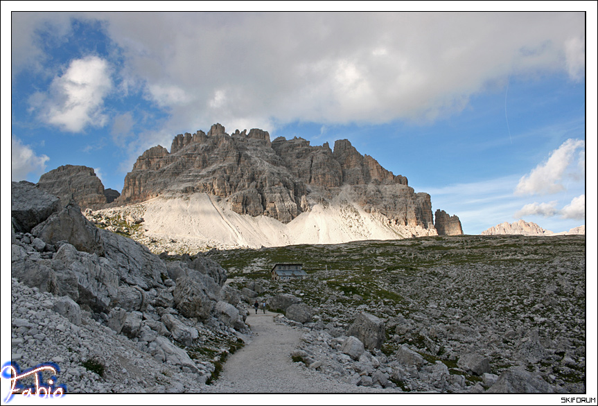 688-verso-rifugio-locatelli.jpg