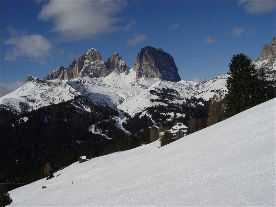 94-resort-dolomiti-sassolungo.jpg