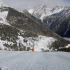 Inizio muro foto pista nera