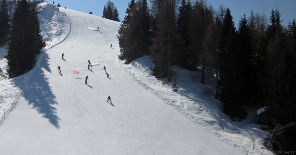 sciare a Passo Campolongo