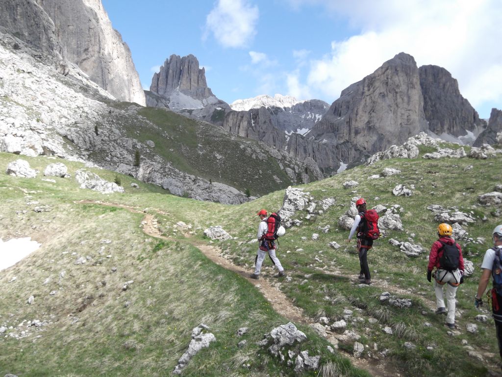 103856-catinaccio-col-cai-6-7-luglio-2013-39.jpg