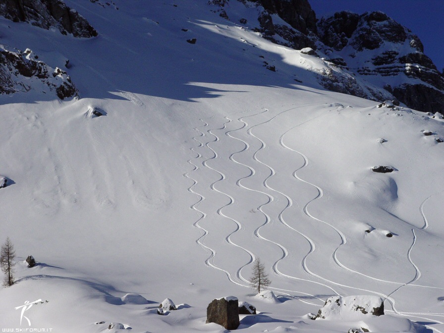 11672-cinque-curve.jpg