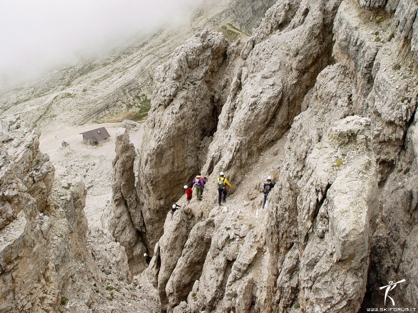 11844-foto-ferrata-averau.jpg