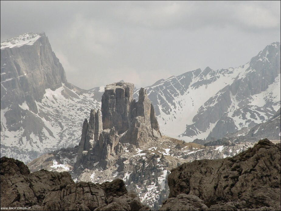 11924-cinque-torri-da-forcella-col-dei-bos.jpg