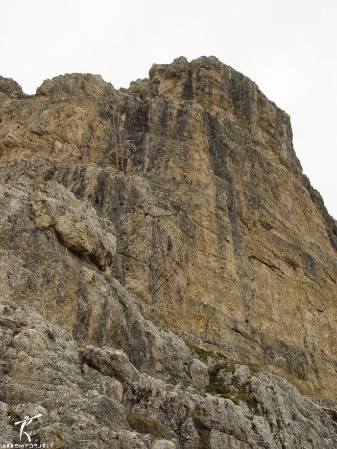 12185-scalette-ferrata-lech-boe.jpg