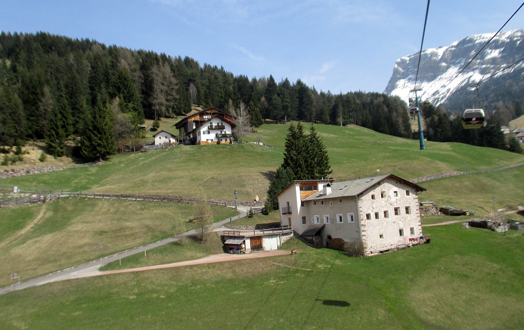 123939-aprile-ortisei.jpg