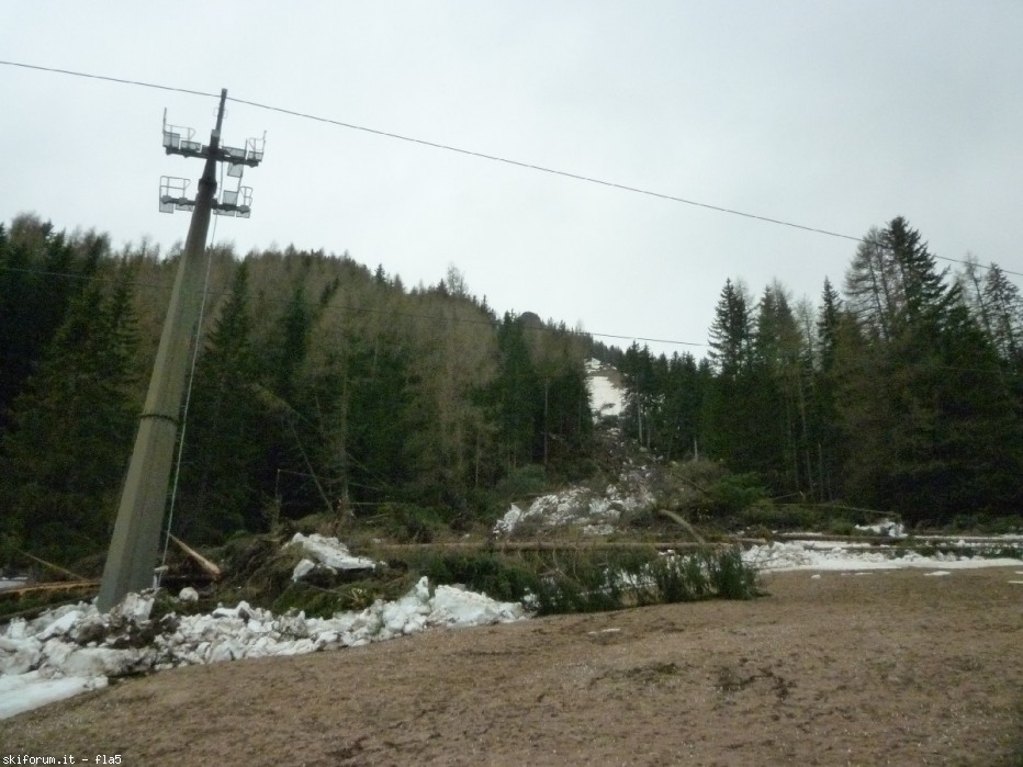 124933-frana-corvara-pilone-seggiovia.jpg