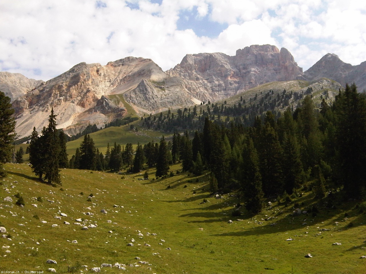 146338-monticrodarossad-ampezzo3146m01dalerosa090822.jpg