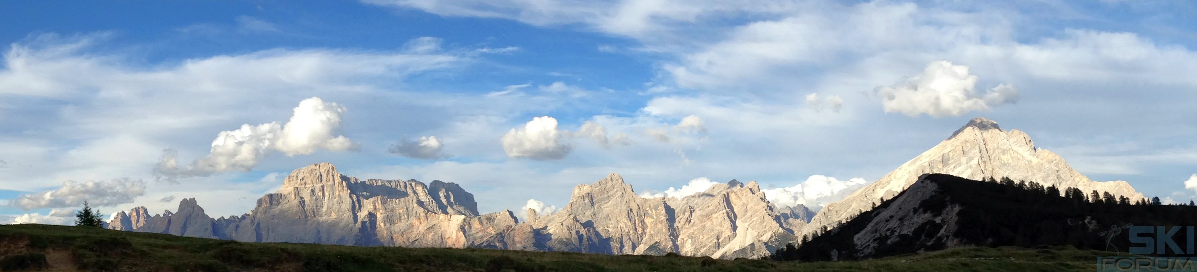 150788-panoramica-dolomiti-del-cadore.jpg