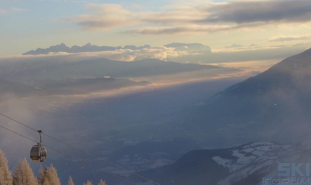 158027-panorama-dolomiti-sciliar.jpg