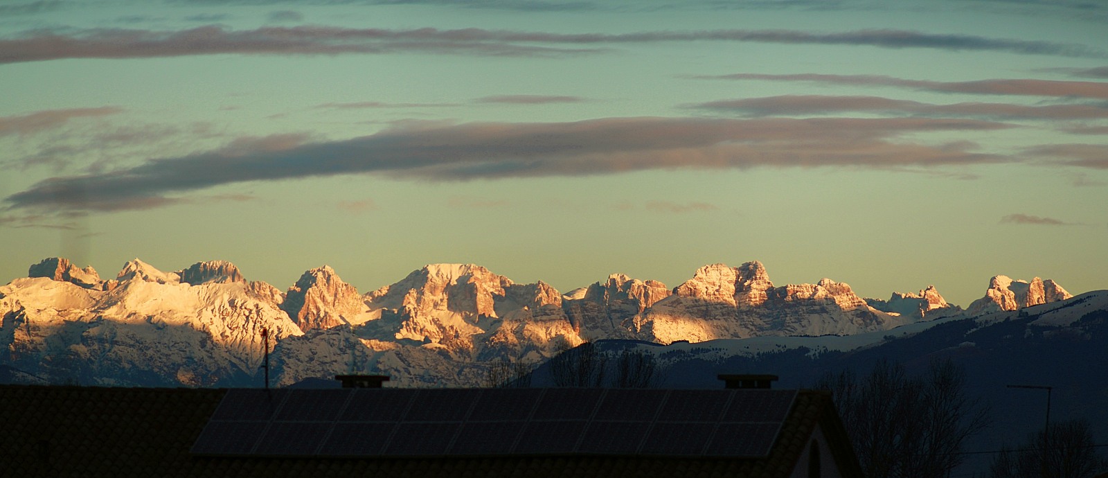 201186-dolomiti-pale-di-san-martino-da-venezia-provincia.jpg