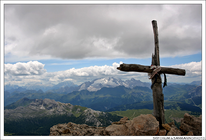25425-vetta-dolomitica-croce.jpg