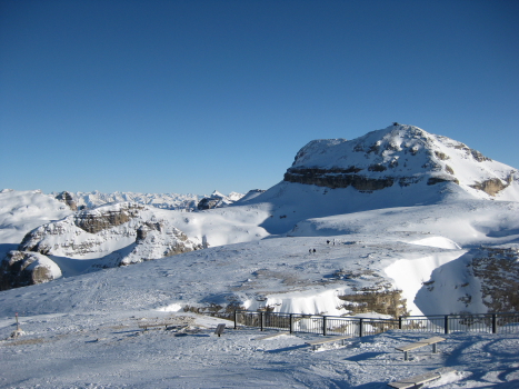31827-fassani-sotto-le-feste11.jpg
