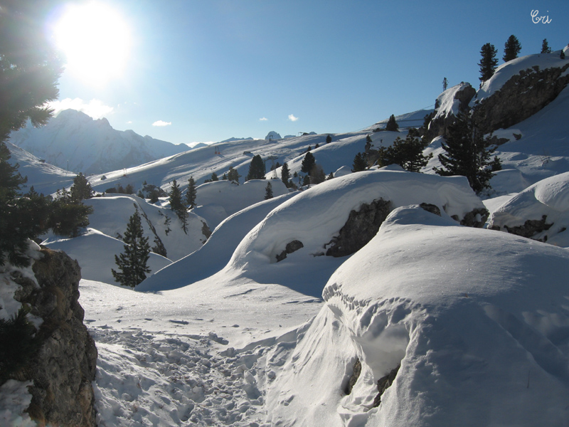 33485-citta-dei-sassi....-sommersa-dalla-neve.jpg