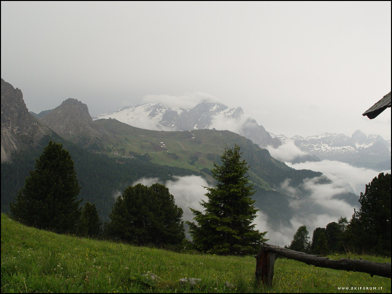 414-belvedere-canazei-nuvoloso.jpg