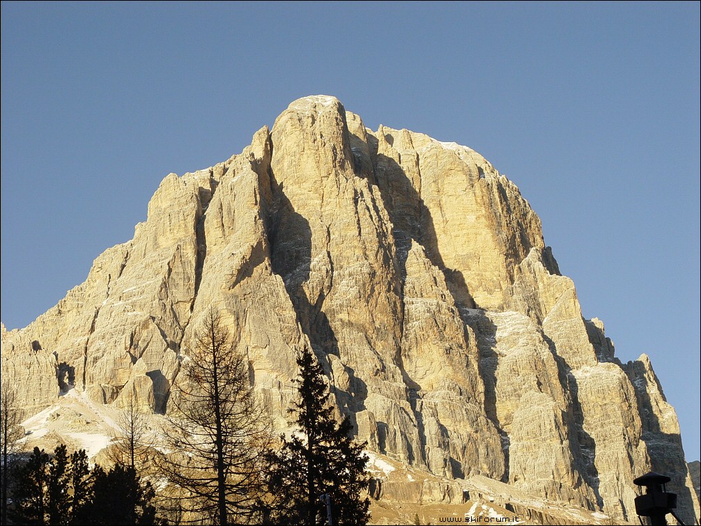 4549-immagine-tofana-rozes.jpg