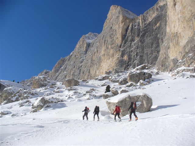 47503-splendida-visione-sulla-est-del-catinaccio.jpg