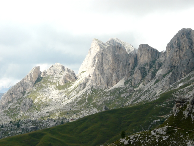 56426-dal-sentiero-452-da-passo-giau.jpg