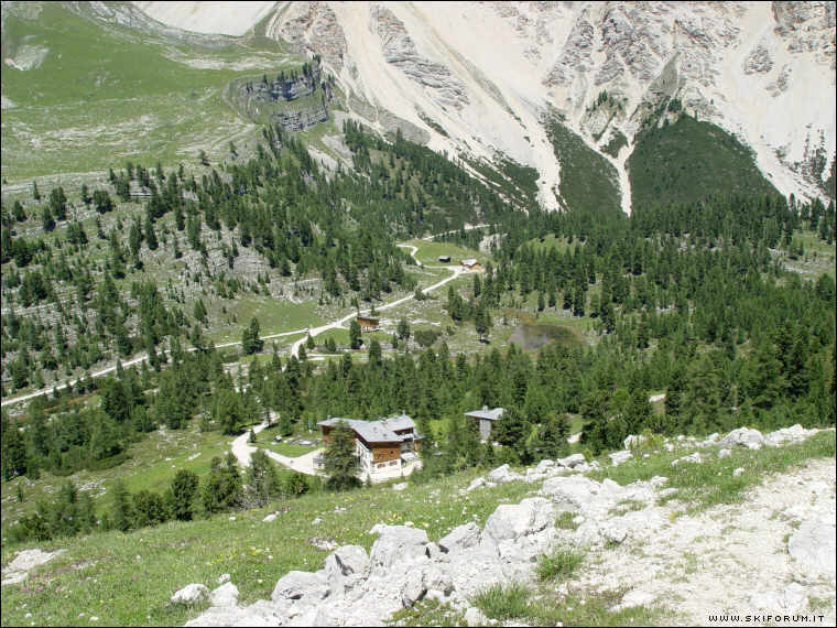 610-foto-rifugio-fanes.jpg