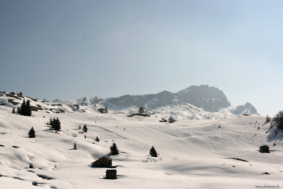 61480-piste-al-sole-arabba.jpg