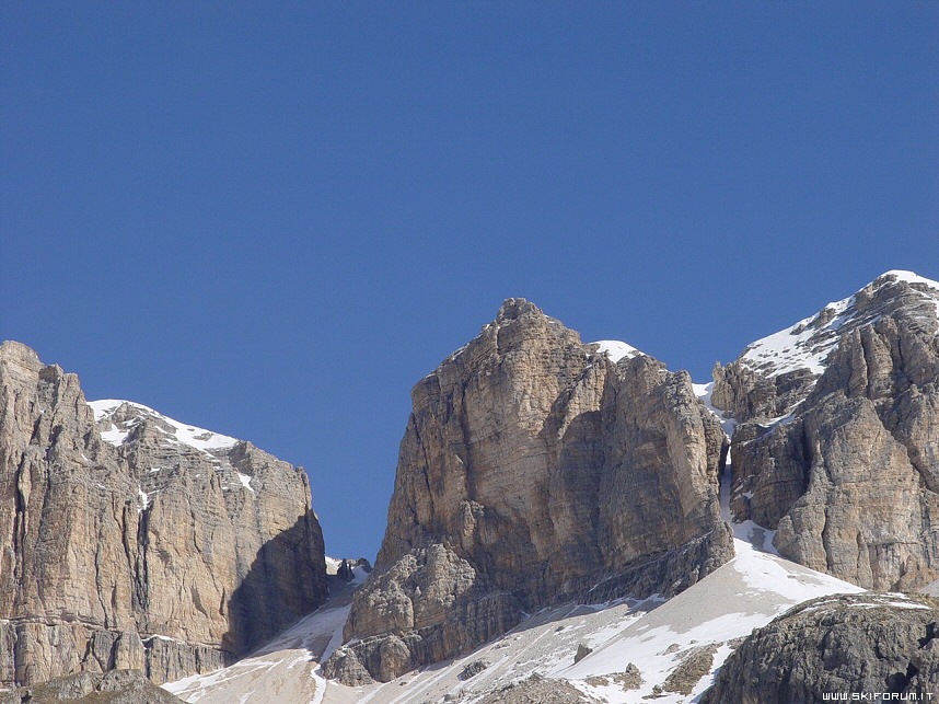 6444-sella-versante-sud.jpg