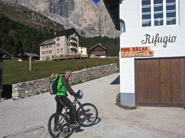 67795-2011-10-16-11.18.27.jpg