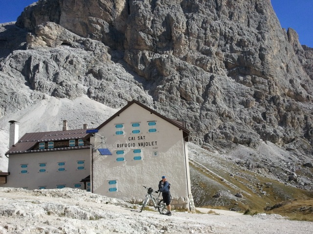 67797-2011-10-16-12.38.21.jpg