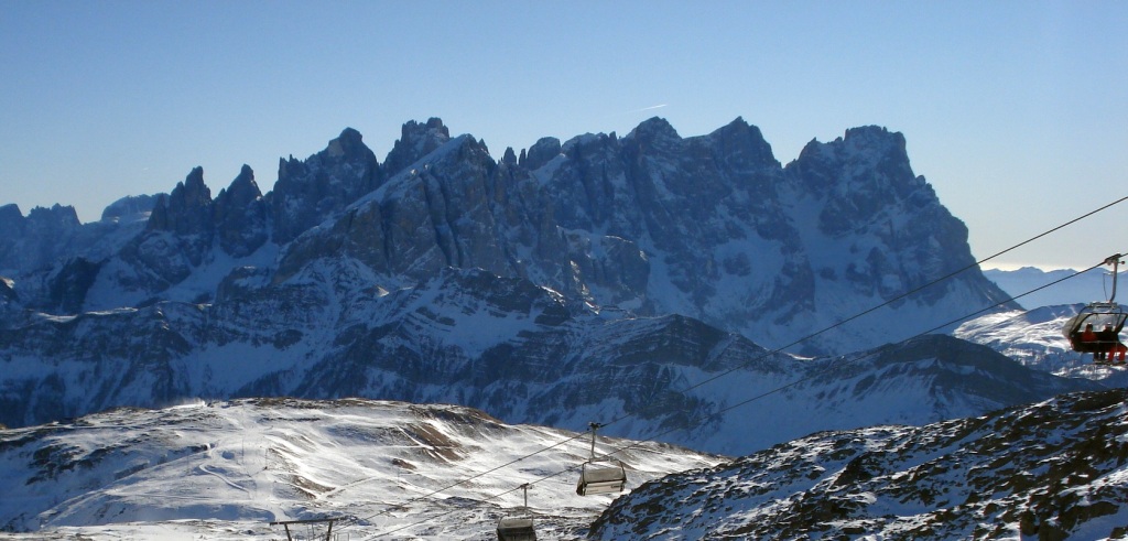 72077-11-dal-col-margherita-verso-le-pale-di-san-martino.jpg