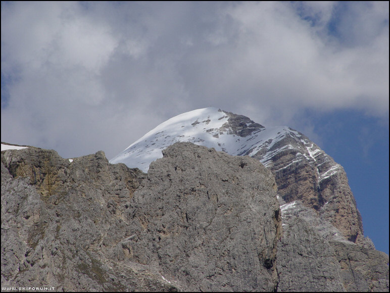 754-tofana-di-rozes-02.jpg
