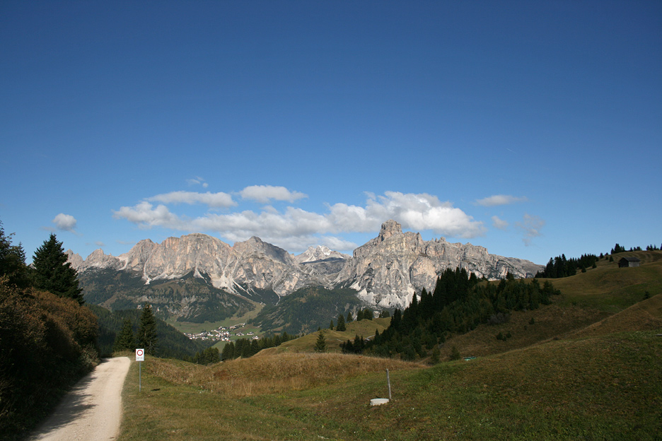 79123-pano-alta-val-badia.jpg