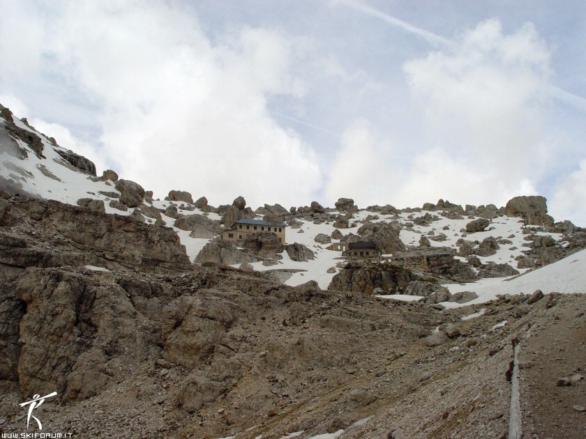 9005-rifugio-cantore.jpg