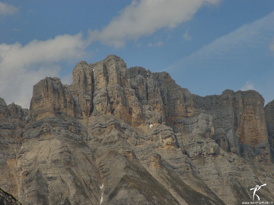 9023-immagine-dolomiti.jpg