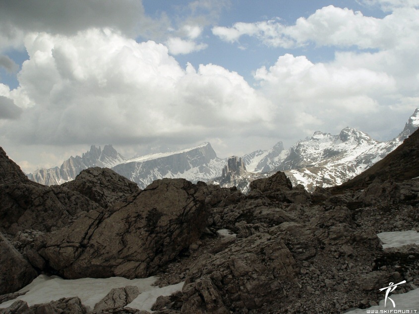 9027-panorama-forcella-col-bos.jpg